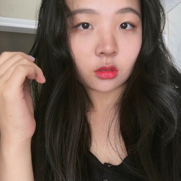 Meet your Posher, Sunyoung - Picture 1 of 1
